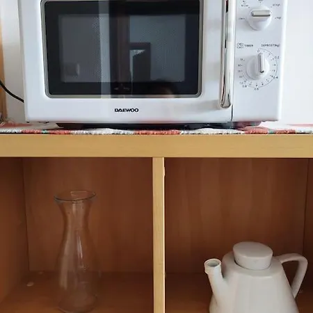 Spacious And Bright With 2 Bedrooms * バンスコ
