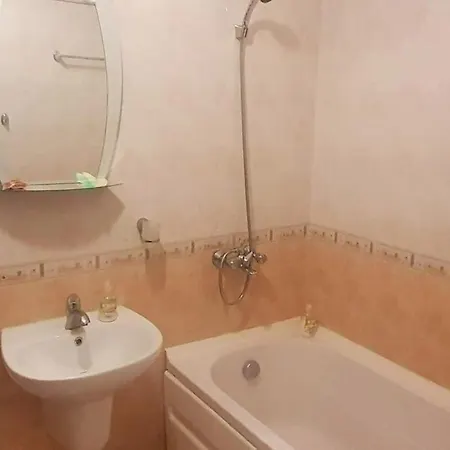 アパート Spacious And Bright With 2 Bedrooms バンスコ